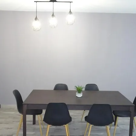 Grand T3/t4 Proche Des Berges Du Cher *