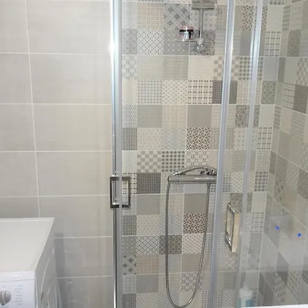 Apartment Grand T3/t4 Proche Des Berges Du Cher Montlucon