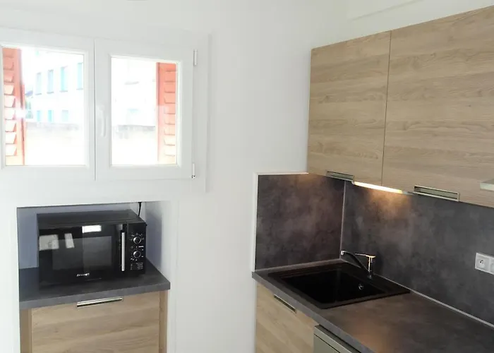 Grand T3/t4 Proche Des Berges Du Cher Appartement Montluçon